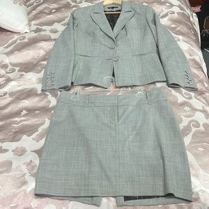 Express suit